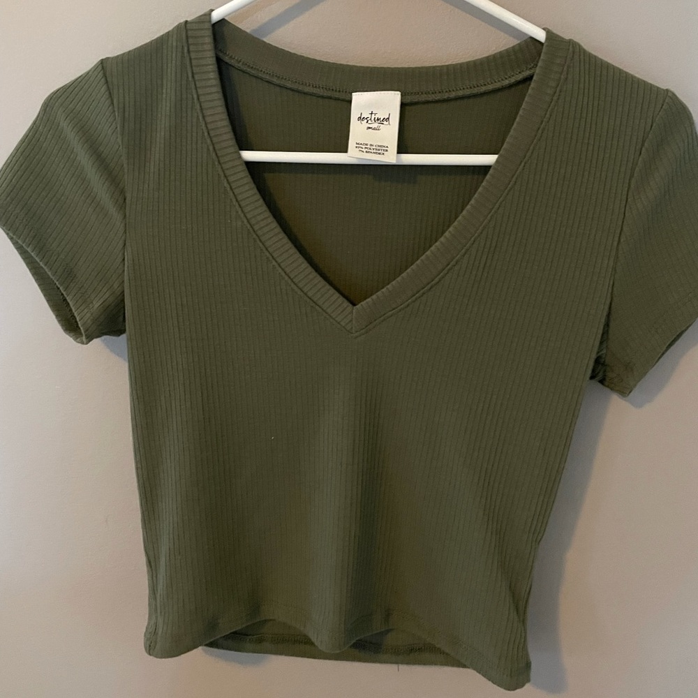 Tillys T-shirt
